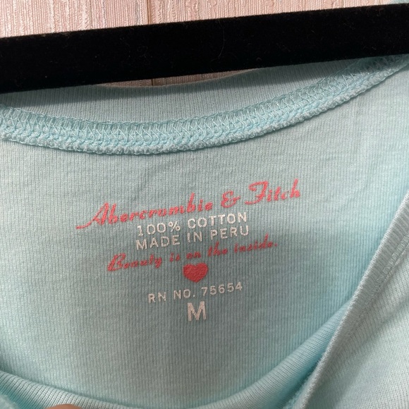 Y2K Abercrombie & Fitch Scoop Neck Light Blue Long Sleeve Top Soft Cotton Tee M - Picture 4 of 6